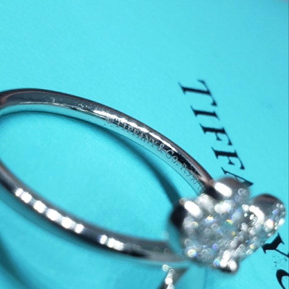 Tiffany & Co., Mini Paper Flowers Ring - Picture 9 of 11